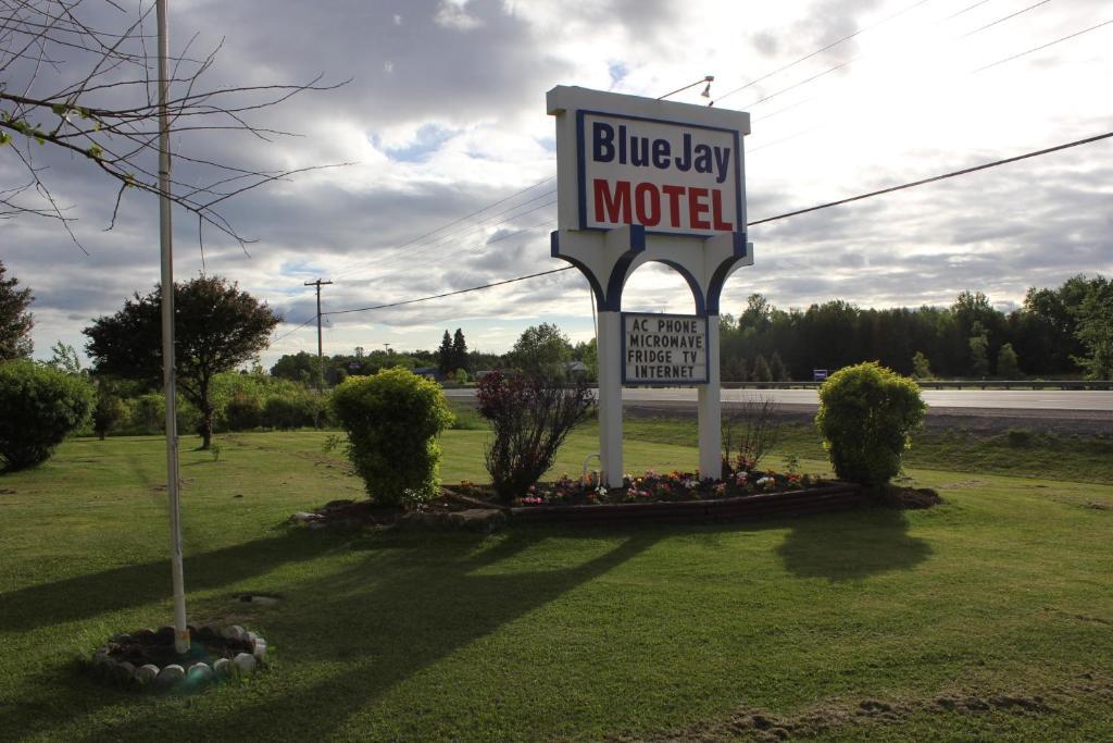 Blue Jay Motel Peterborough Exterior foto